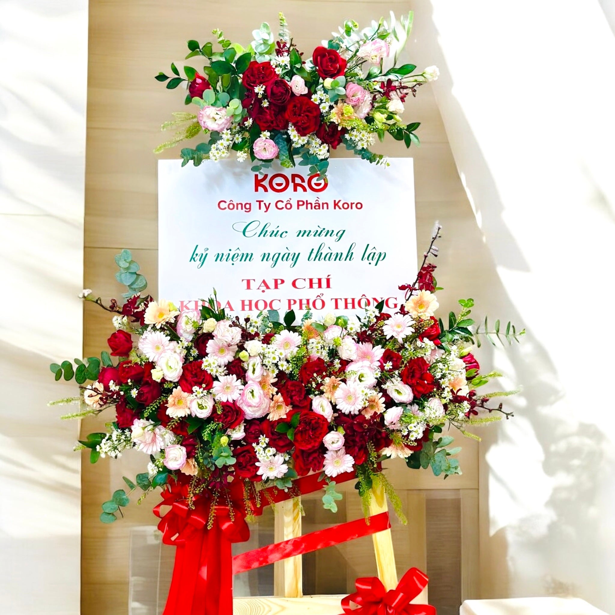 Kệ hoa khai trương tặng đối tác kinh doanh sang trọng