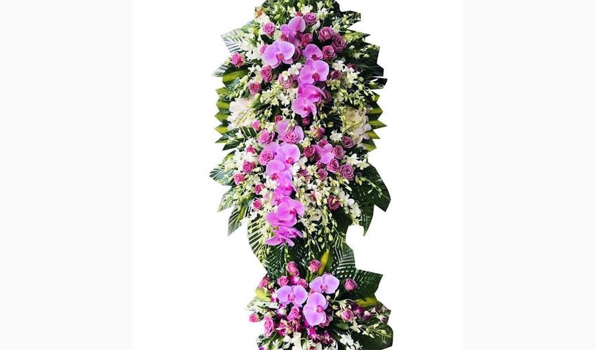 Giao Hoa Chia Buồn Tại Nhà Tang Lễ TP.HCM — Hoa Sài Gòn