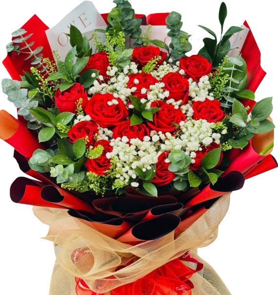 Bó hoa hồng đỏ tượng trưng tình yêu nồng nhiệt — Hoa Sài Gòn